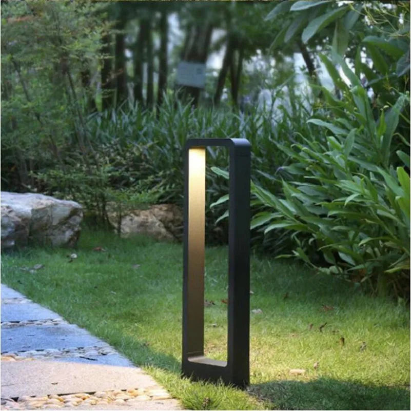 Outdoor Ground Spot Light with LED Lighting | Ideal for Spring