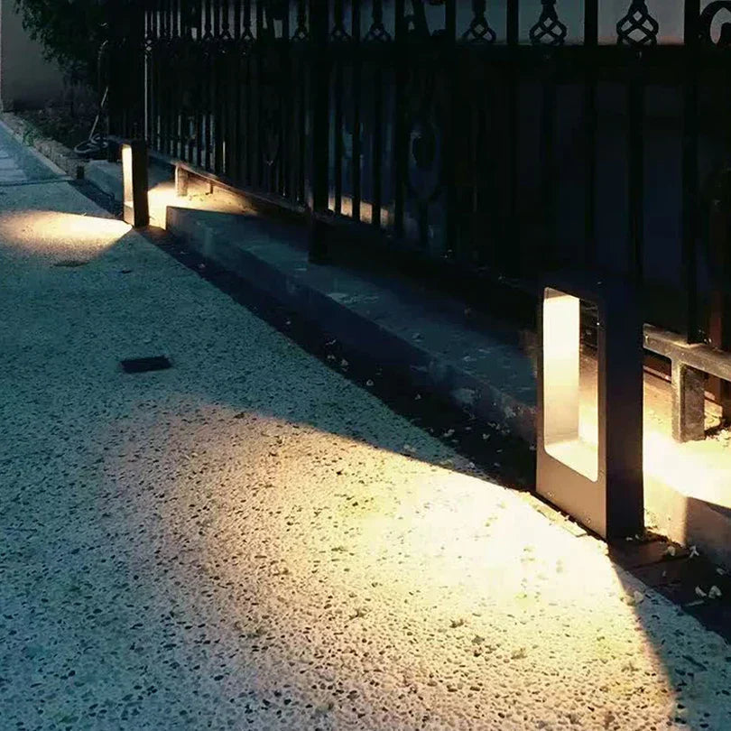 Outdoor Ground Spot Light with LED Lighting | Ideal for Spring