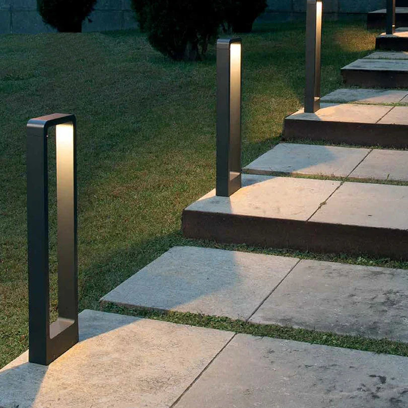 Outdoor Ground Spot Light with LED Lighting | Ideal for Spring