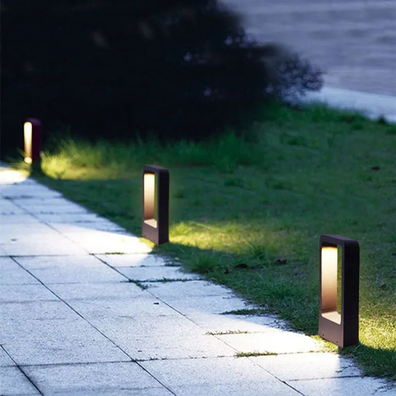 Outdoor Ground Spot Light with LED Lighting | Ideal for Spring